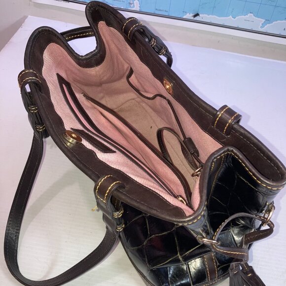 DOONEY & BOURKE Black Croc Embossed Leather Tote Bag w/Clutch and Keychain - Picture 9 of 16